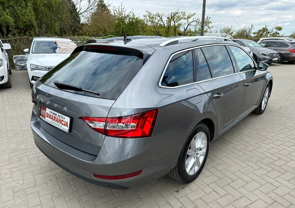 Skoda Superb cena 129000 przebieg: 19000, rok produkcji 2023 z Krzywiń małe 781